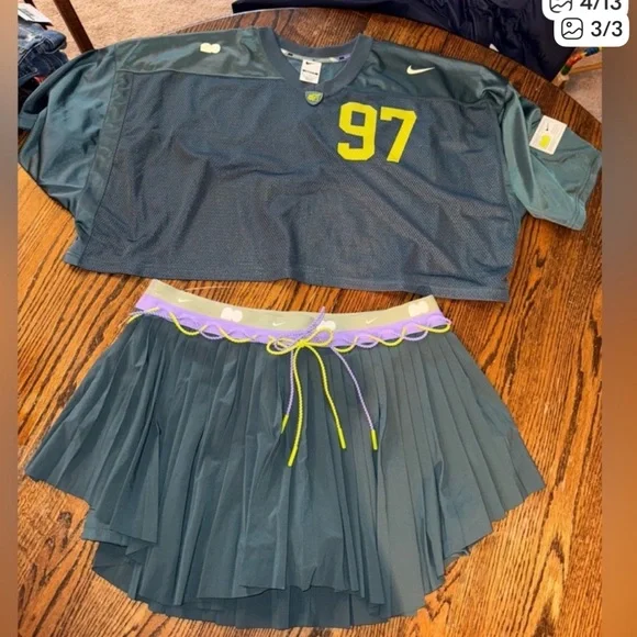 Nike Green Skirt Set with Yellow Accents Naomi Osaka 🔥 - Picture 3 of 3